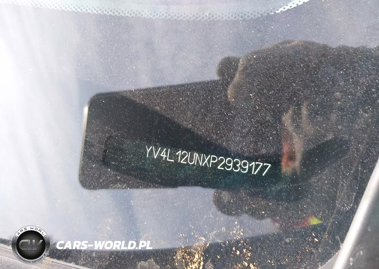 2023 Volvo Xc40 B5 Plus Bright Theme VIN:YV4L12UNXP2939177 - 17