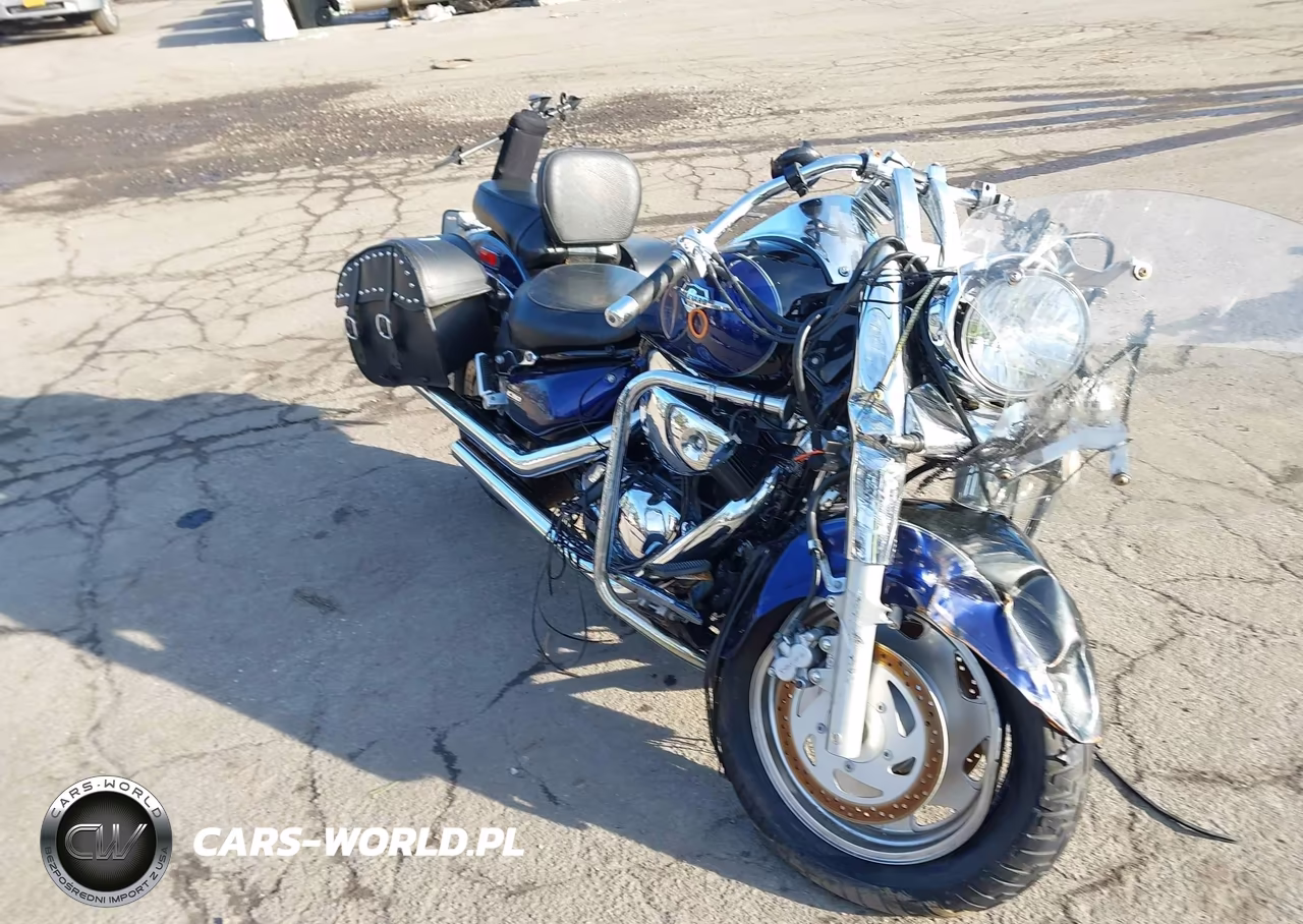 2005 Suzuki C90
