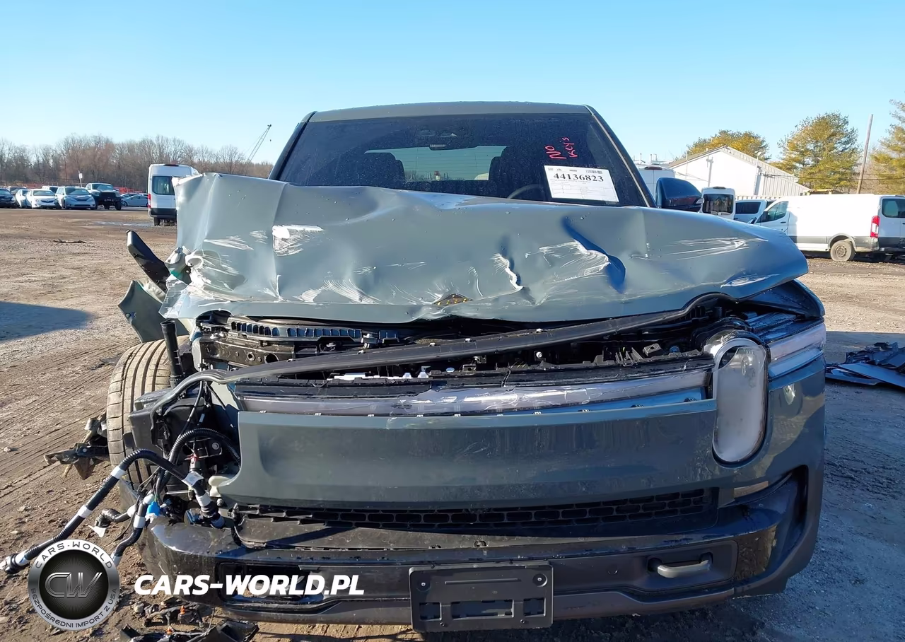 2026 Rivian R1T VIN:7FCTGAAP4TN043560 - 11