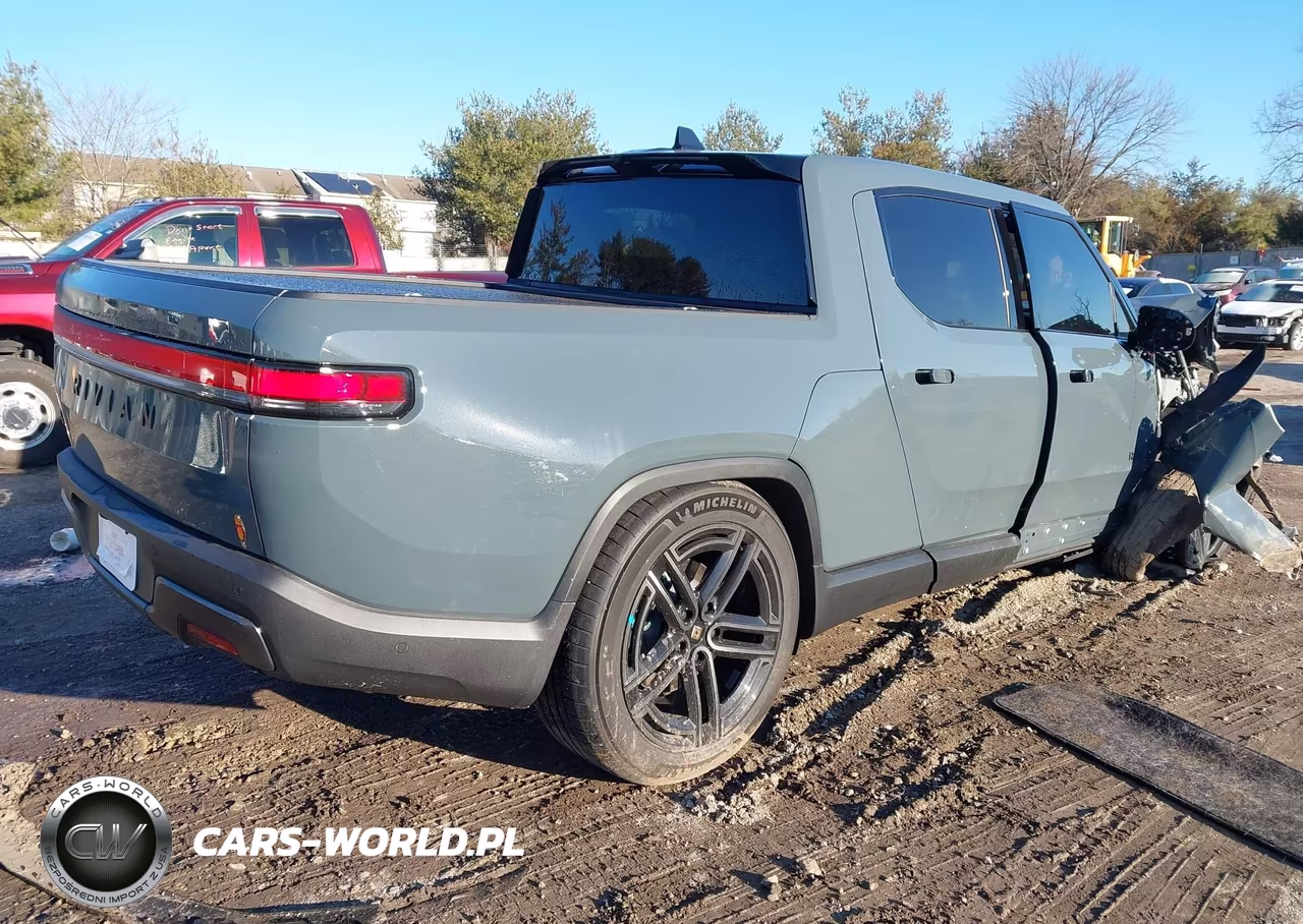 2026 Rivian R1T VIN:7FCTGAAP4TN043560 - 4