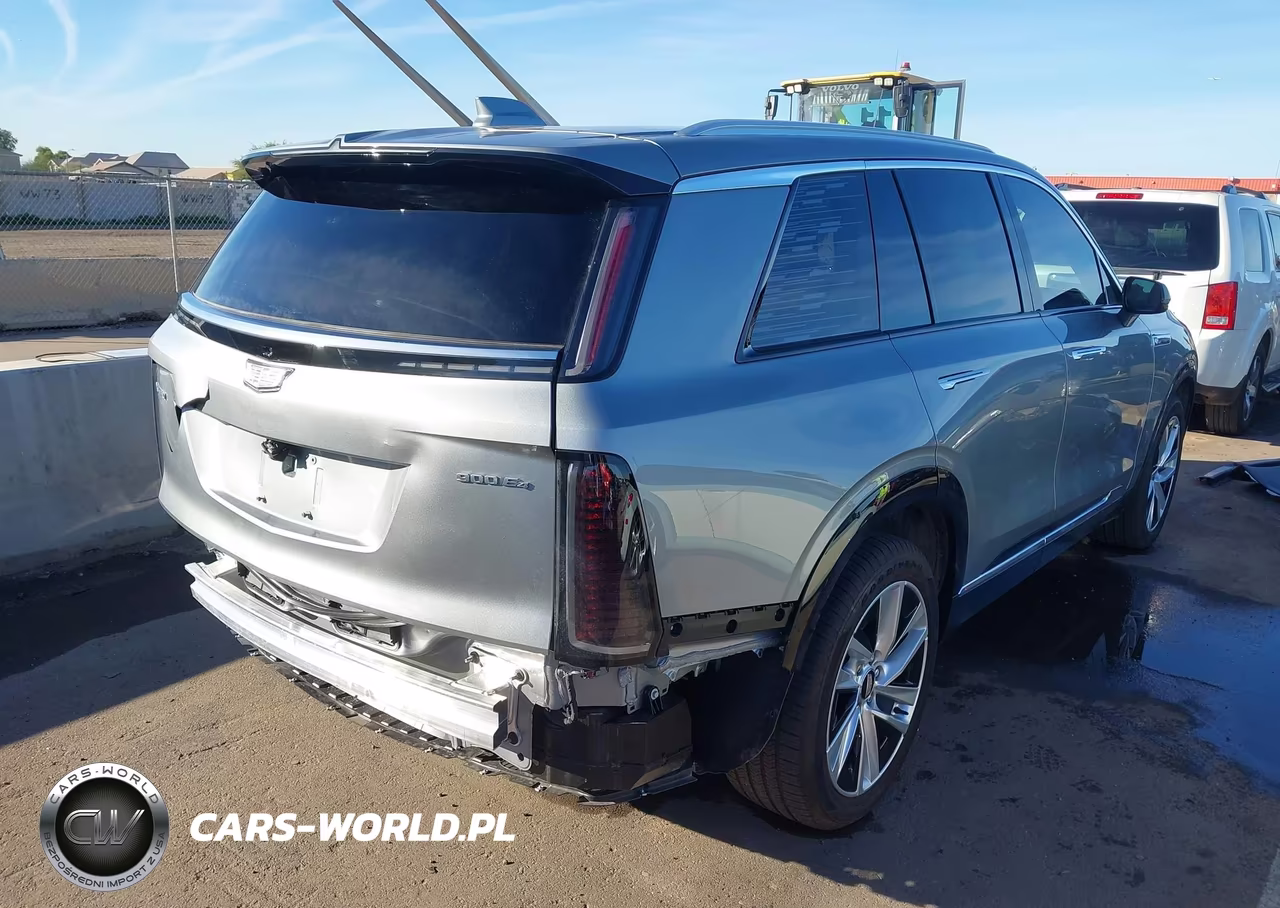2026 Cadillac Vistiq Luxury VIN:1GYC3KMLXTZ703751 - 4