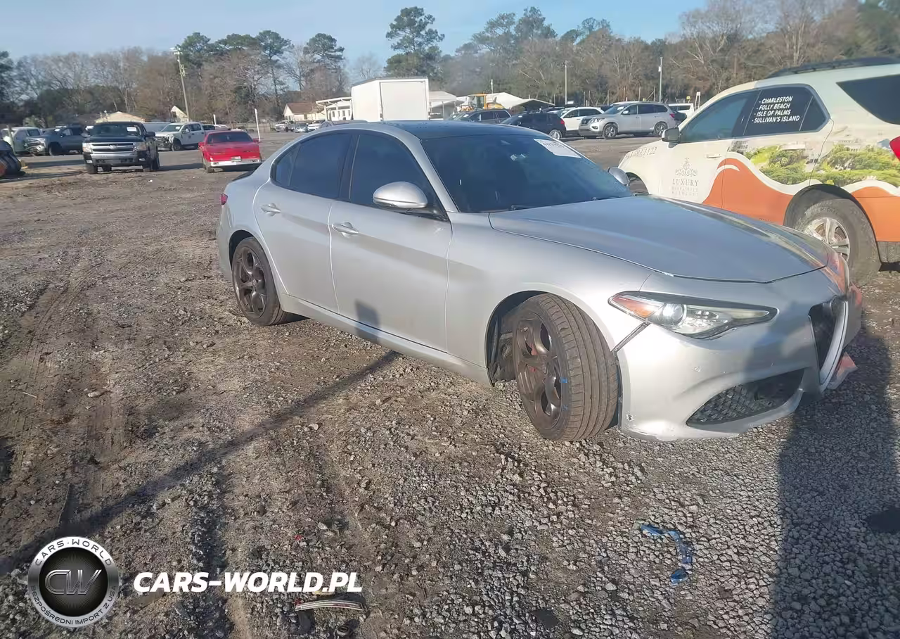 2017 Alfa Romeo Giulia Ti Rwd