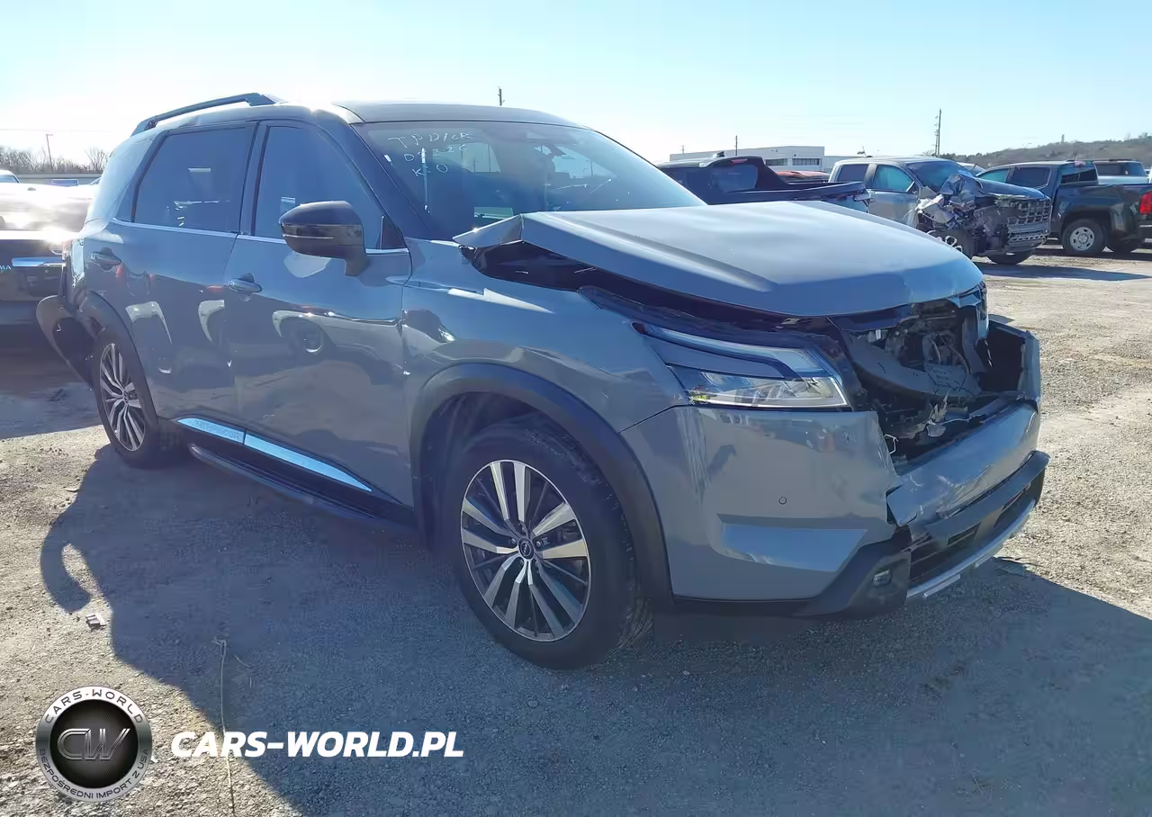 2022 Nissan Pathfinder Platinum 4Wd