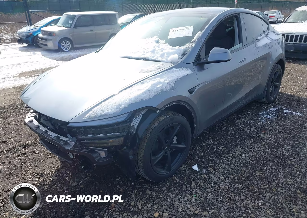2026 Tesla Model Y Long Range Launch Series-Premium All-Wheel Drive VIN:7SAYGDEE0TA479326 - 2