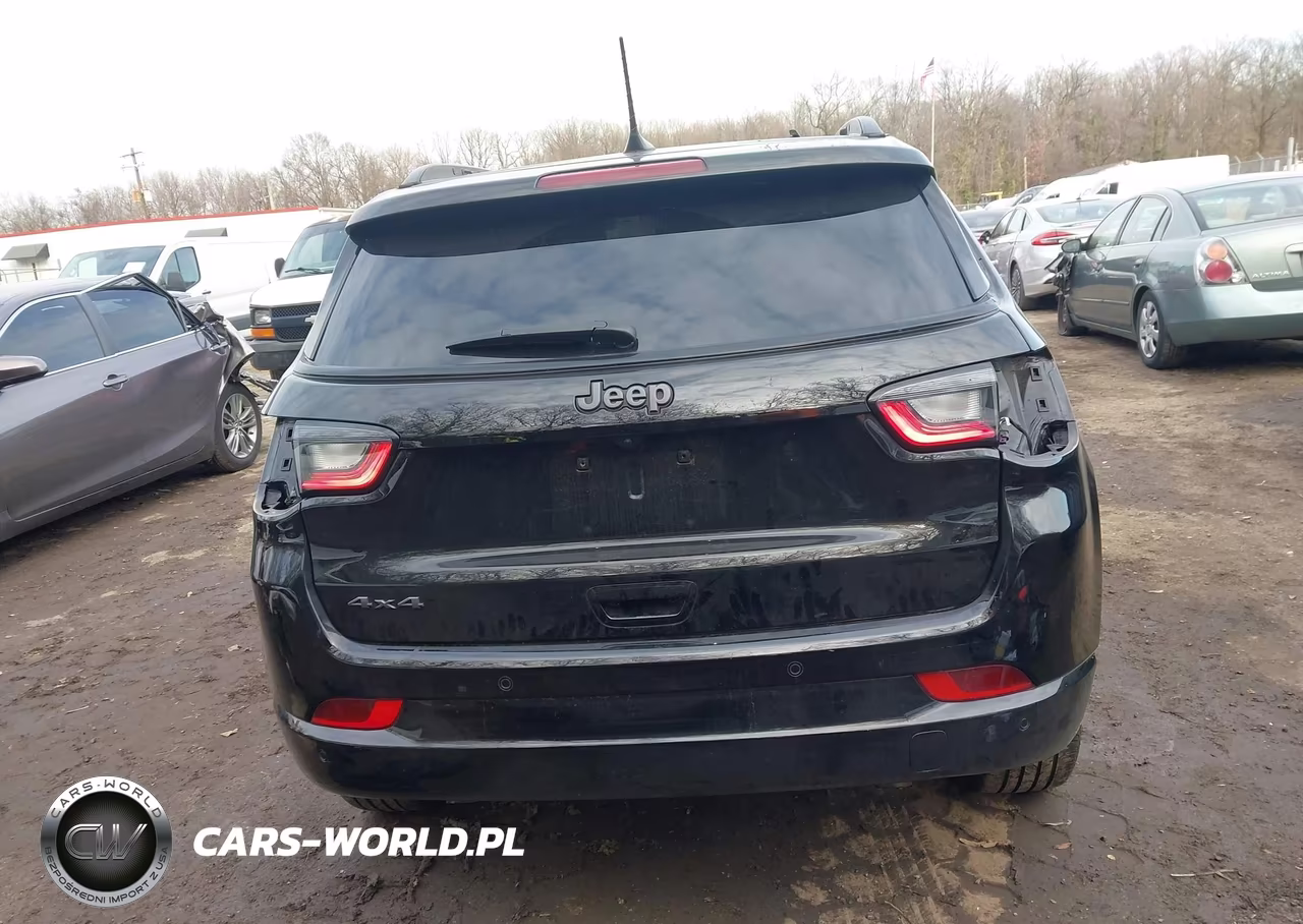 2024 Jeep Compass Limited 4X4 VIN:3C4NJDCN0RT105364 - 17