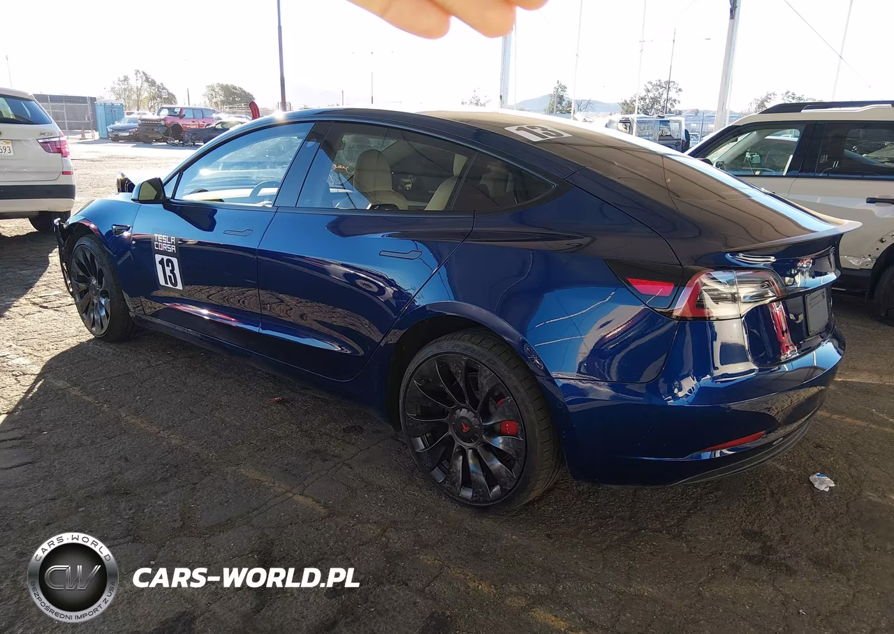2022 Tesla Model 3 Performance Dual Motor All-Wheel Drive VIN:5YJ3E1EC6NF279051 - 3