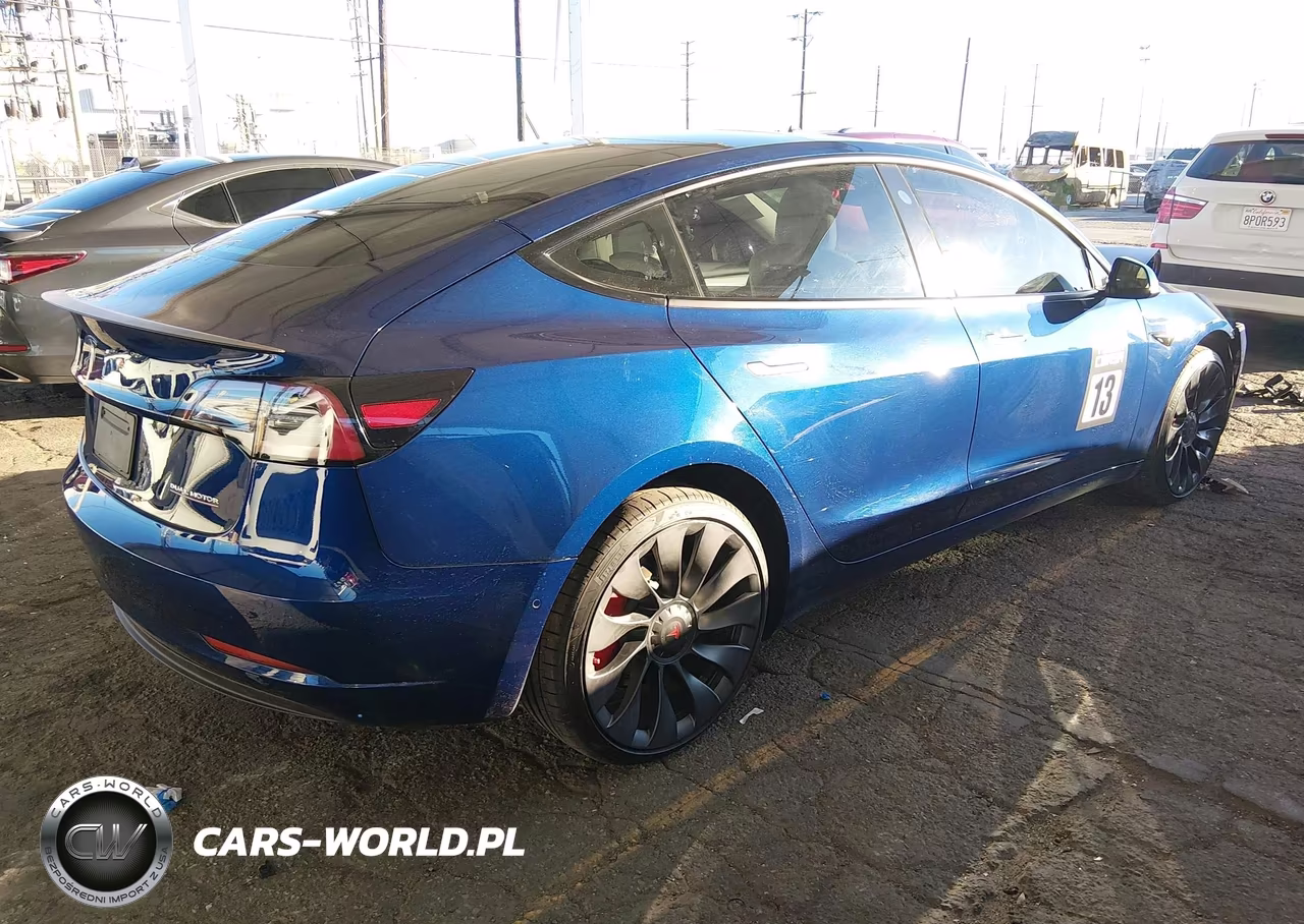 2022 Tesla Model 3 Performance Dual Motor All-Wheel Drive VIN:5YJ3E1EC6NF279051 - 4