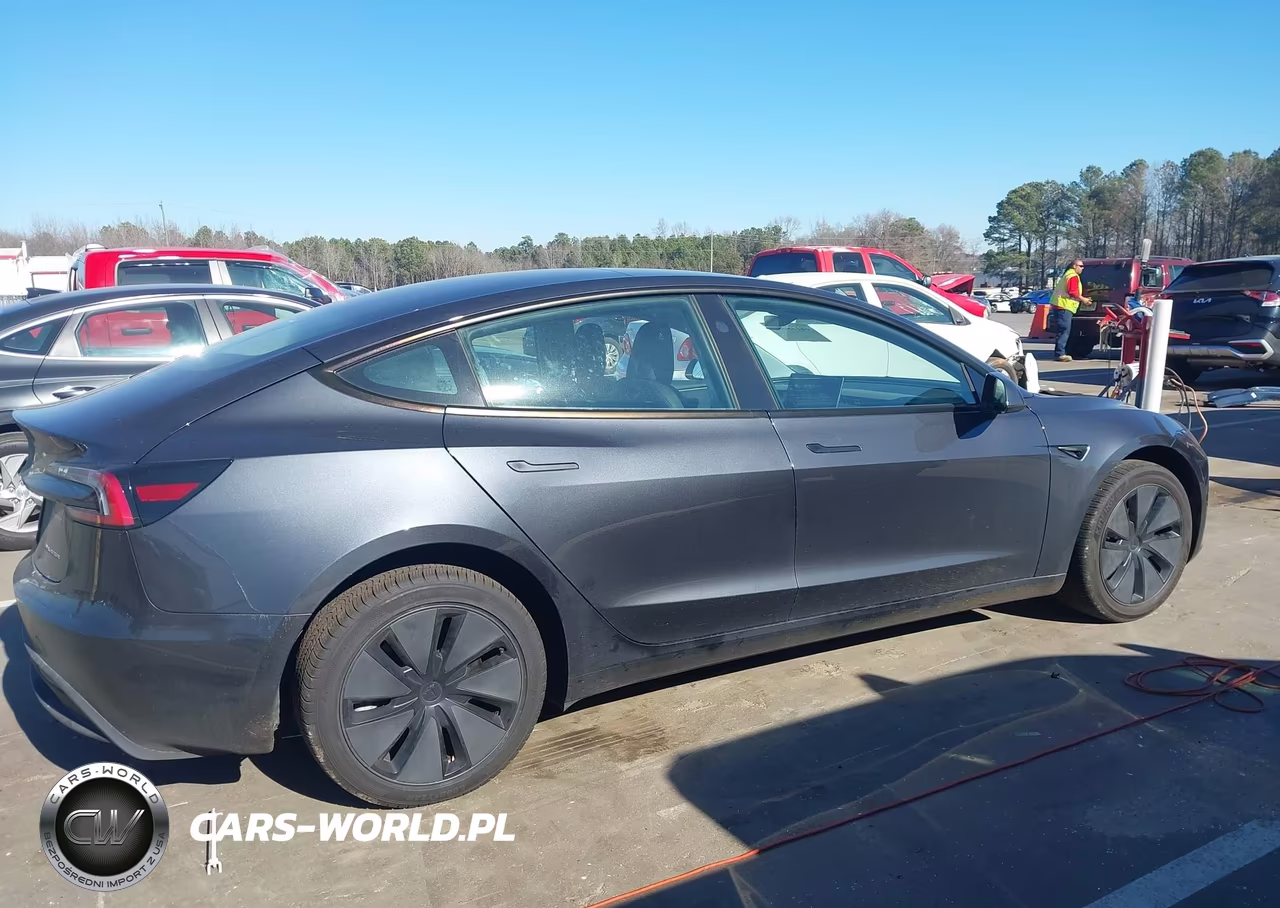 2025 Tesla Model 3 Long Range All-Wheel Drive VIN:5YJ3E1EB0SF902523 - 13