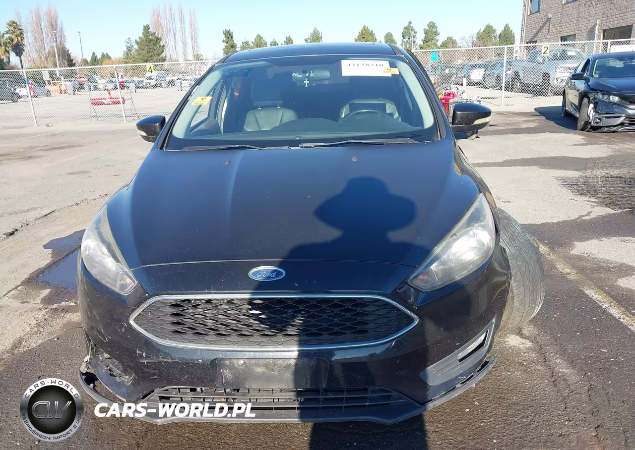 2015 Ford Focus Se VIN:1FADP3F23FL380598 - 12