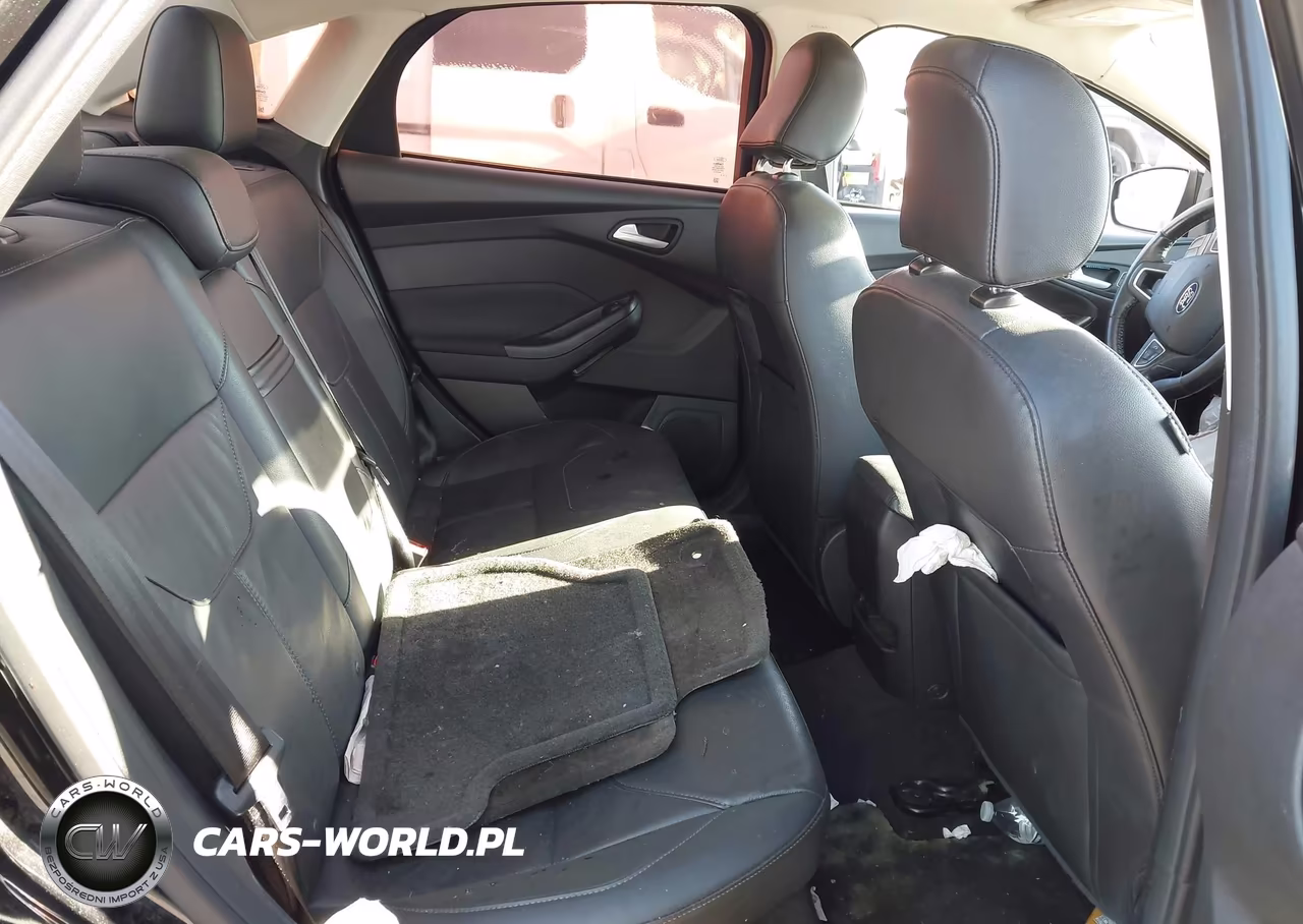 2015 Ford Focus Se VIN:1FADP3F23FL380598 - 8