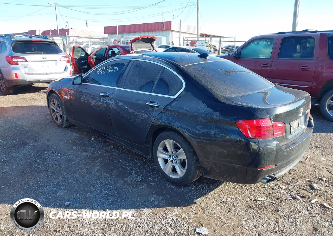 2012 BMW 528I VIN:WBAXG5C54CDY30103 - 3