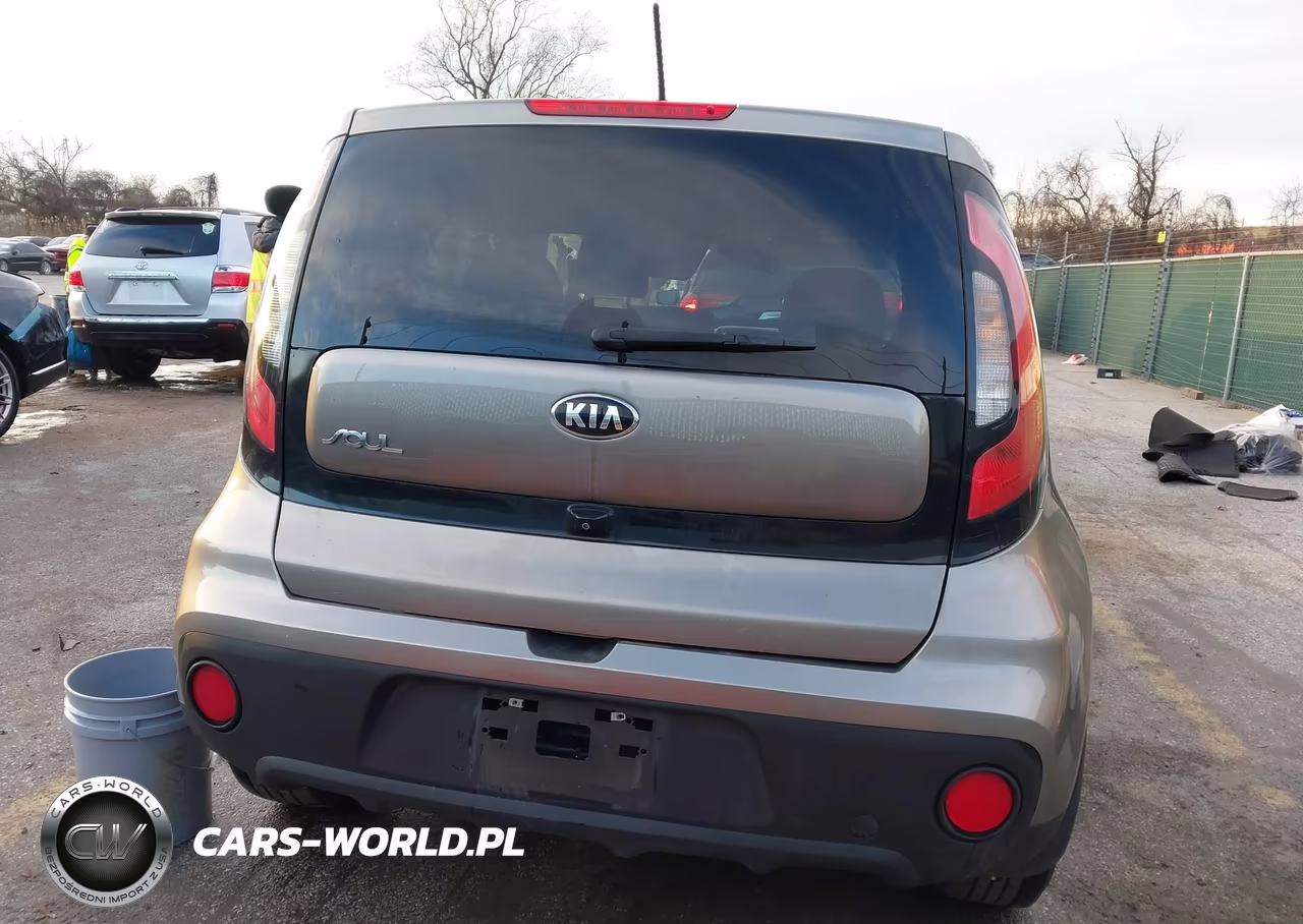 2019 Kia Soul VIN:KNDJN2A29K7671971 - 16