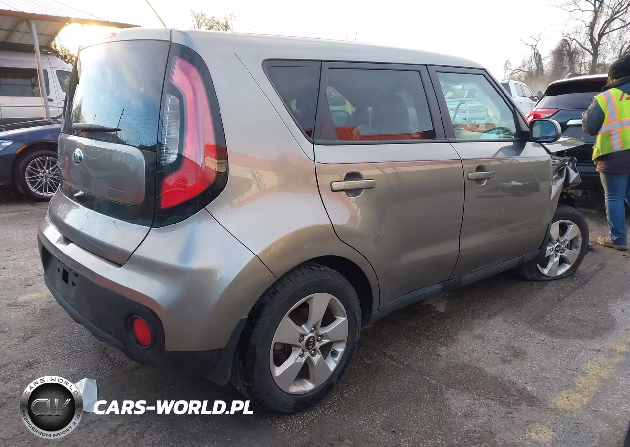 2019 Kia Soul VIN:KNDJN2A29K7671971 - 4