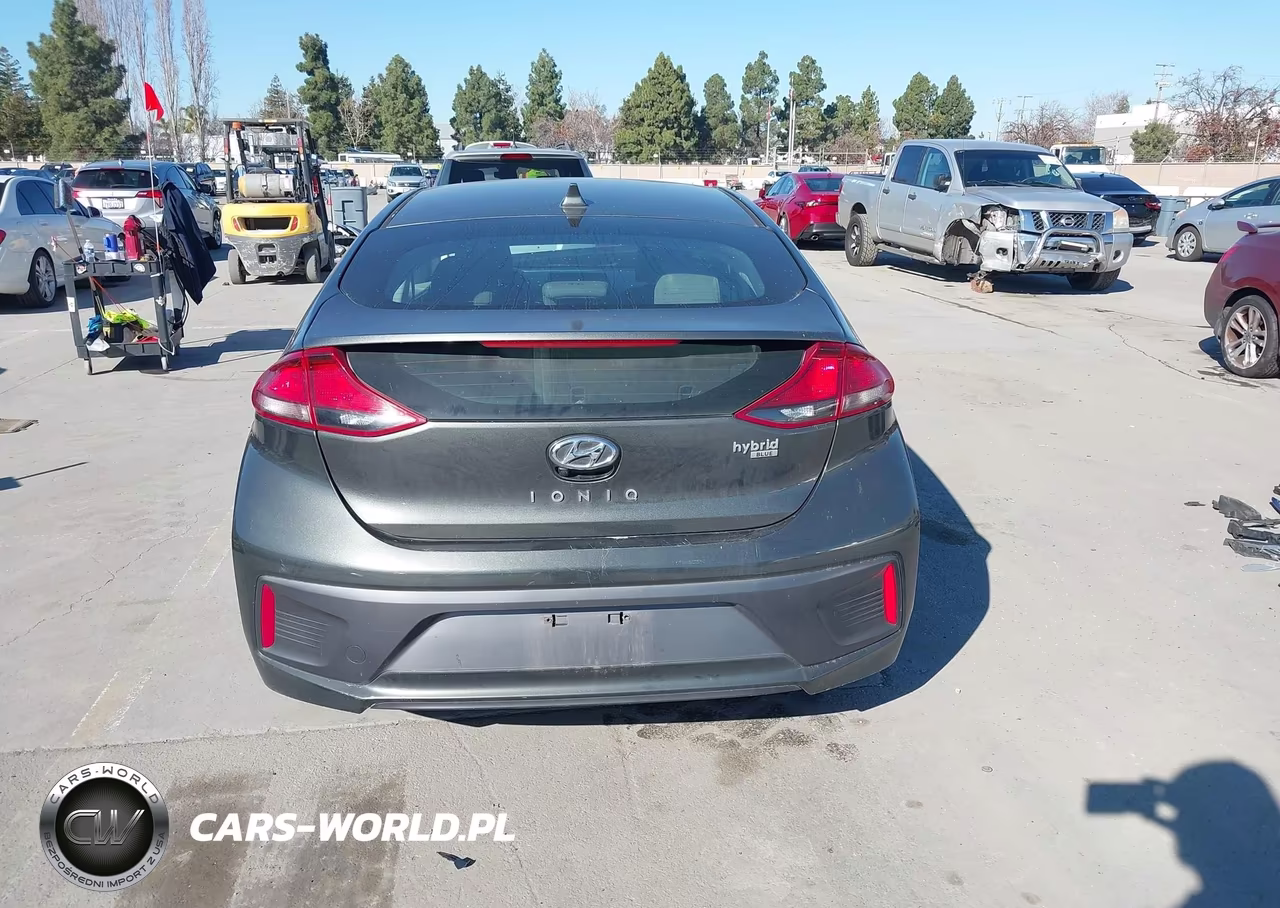 2020 Hyundai Ioniq Hybrid Blue VIN:KMHC65LC9LU242874 - 17