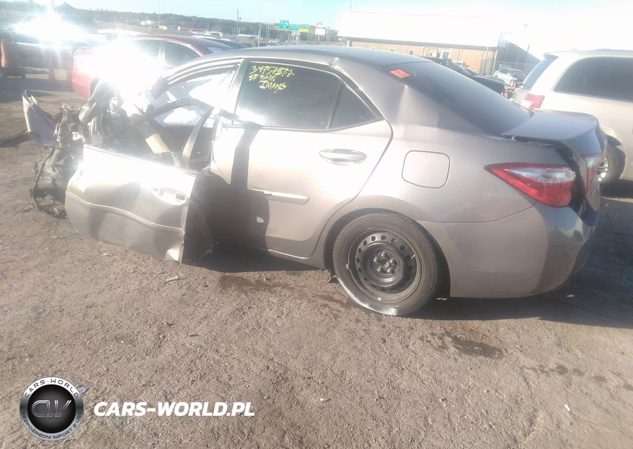 2016 Toyota Corolla Le VIN:2T1BURHEXGC604480 - 3