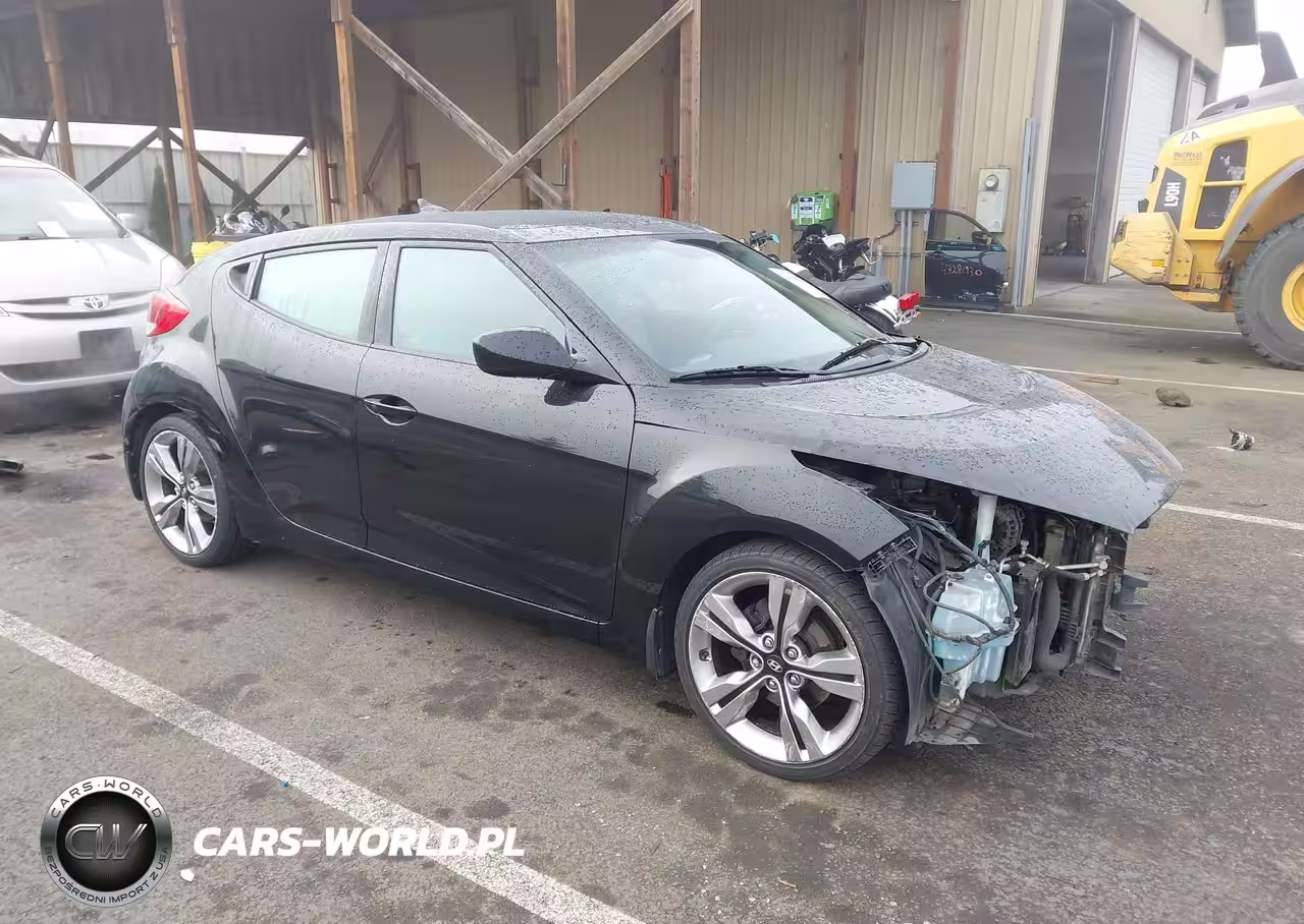 2012 Hyundai Veloster Base W-Black