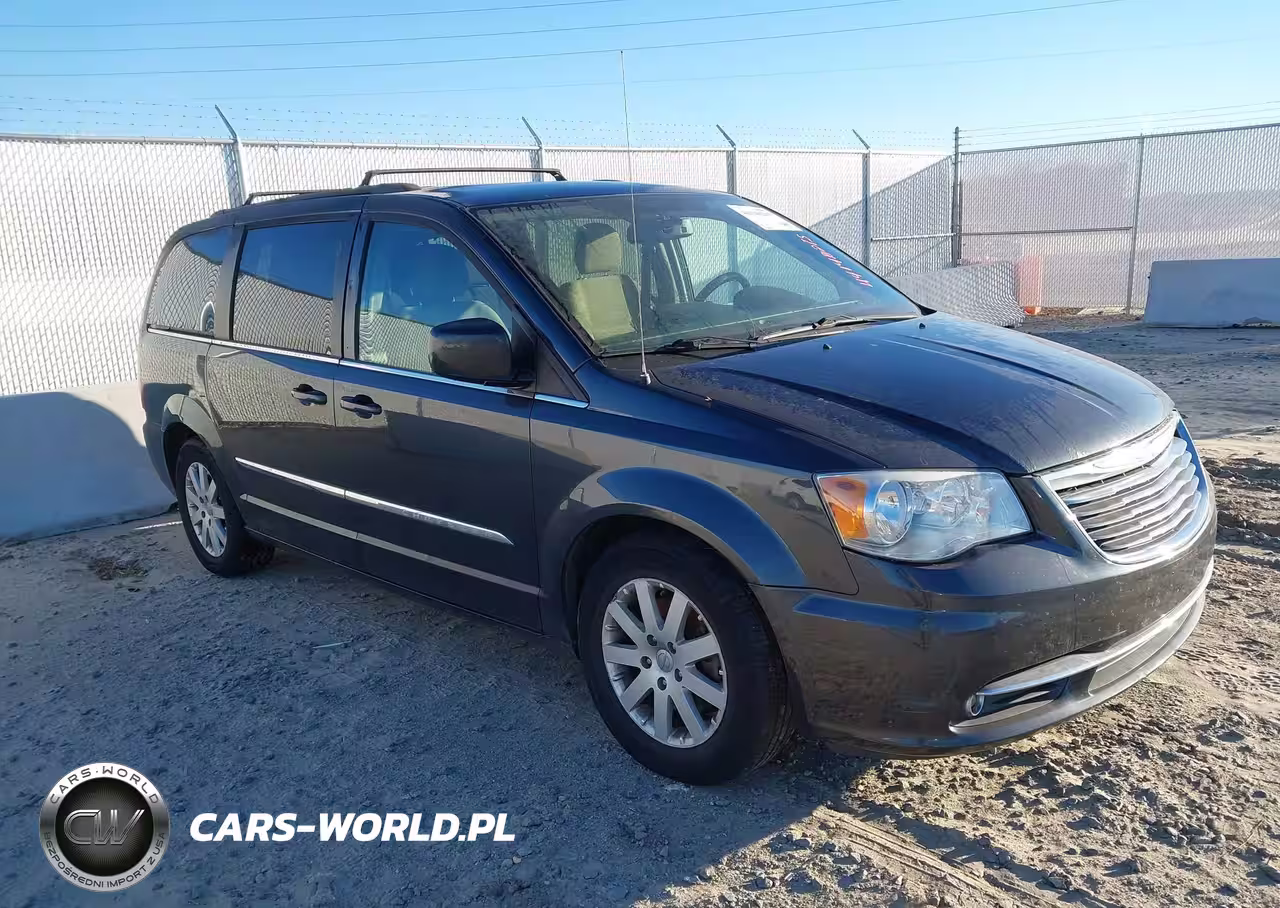 2014 Chrysler Town & Country Touring