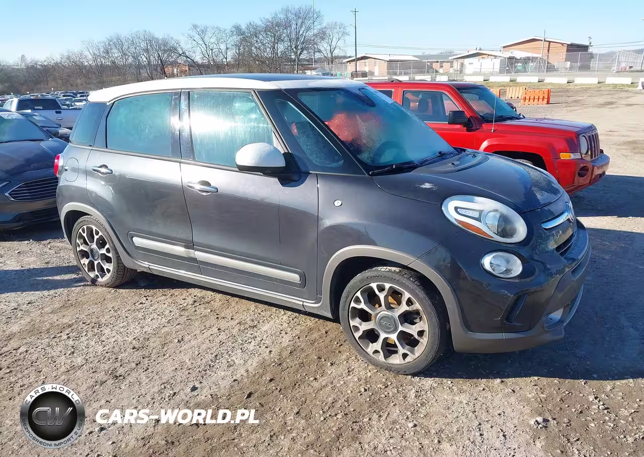 2017 Fiat 500L Trekking