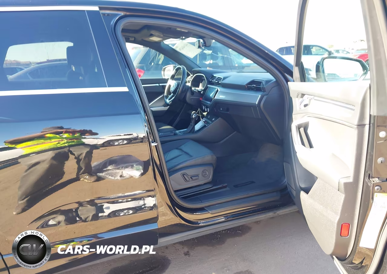 2020 Audi Q3 Premium Plus 45 Tfsi Quattro Tiptronic VIN:WA1BECF3XL1046165 - 5