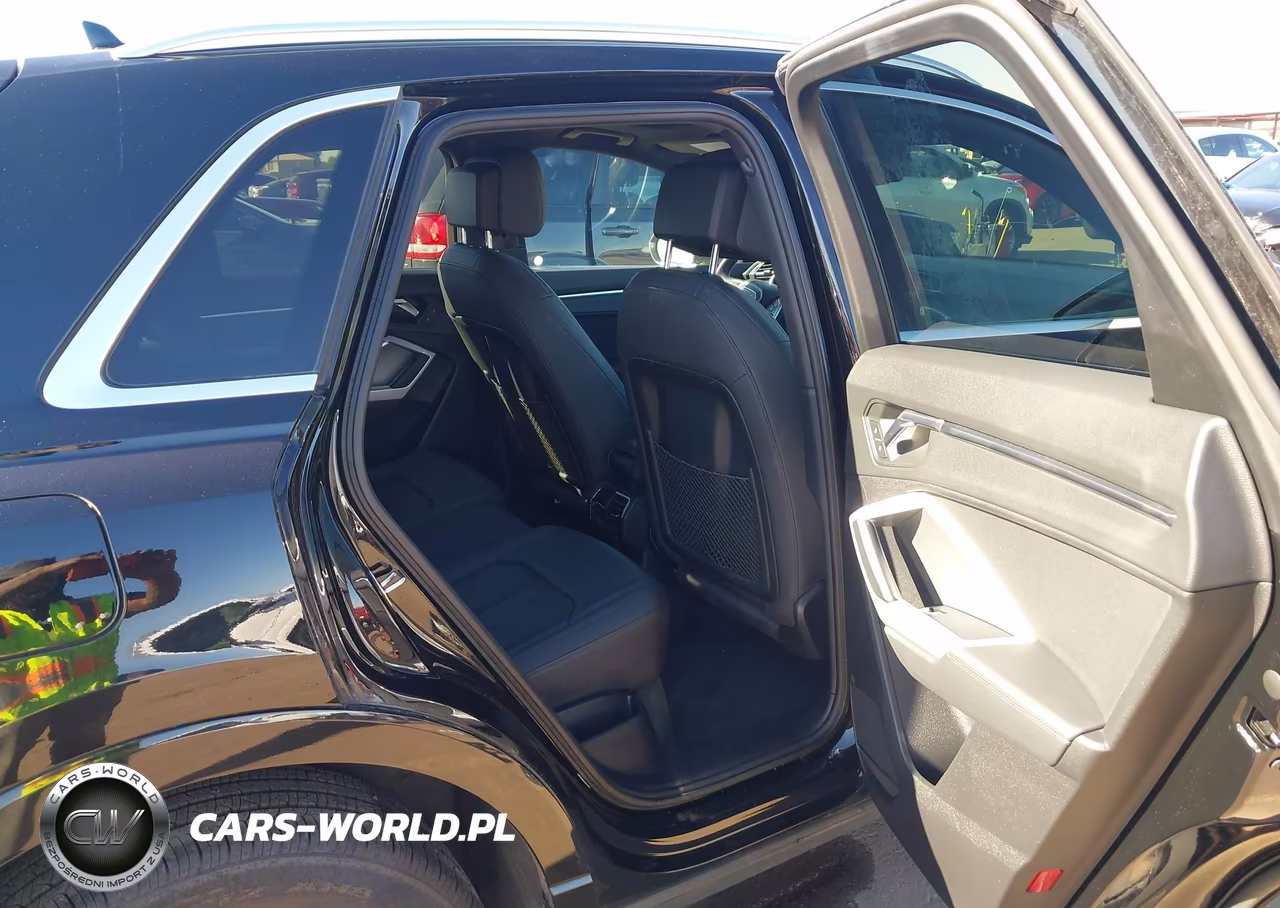 2020 Audi Q3 Premium Plus 45 Tfsi Quattro Tiptronic VIN:WA1BECF3XL1046165 - 8