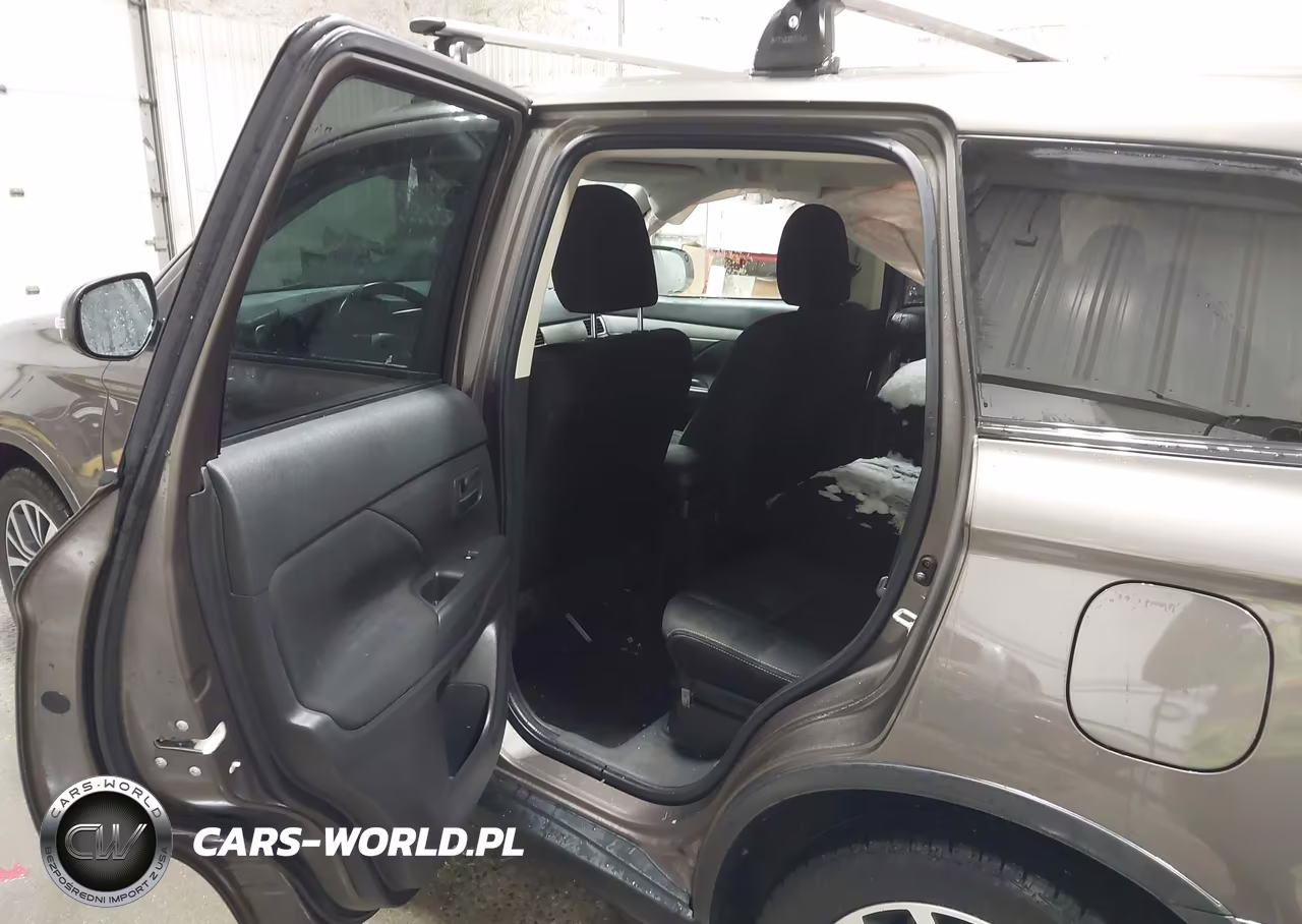 2018 Mitsubishi Outlander Se VIN:JA4AD3A34JZ021704 - 8