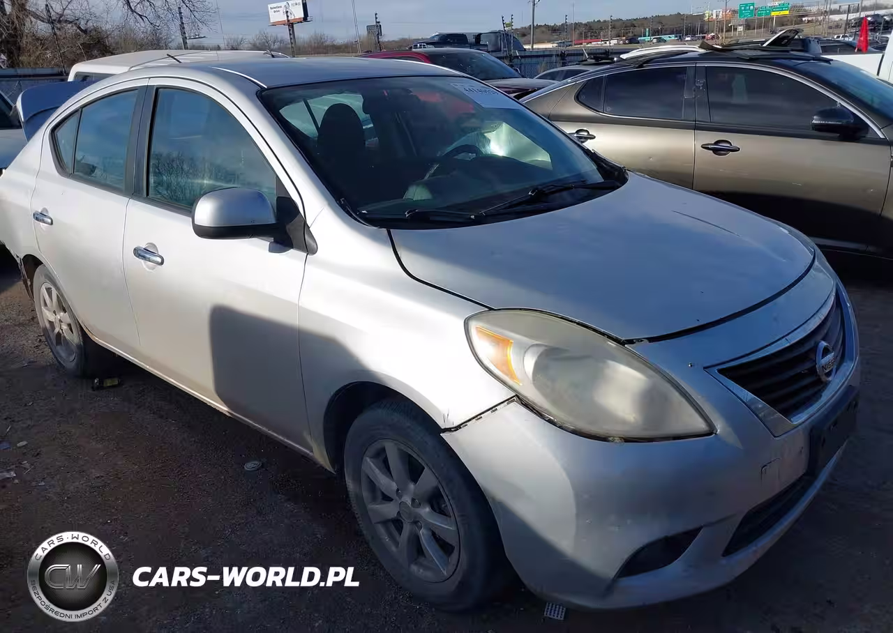 2013 Nissan Versa 1.6 Sl
