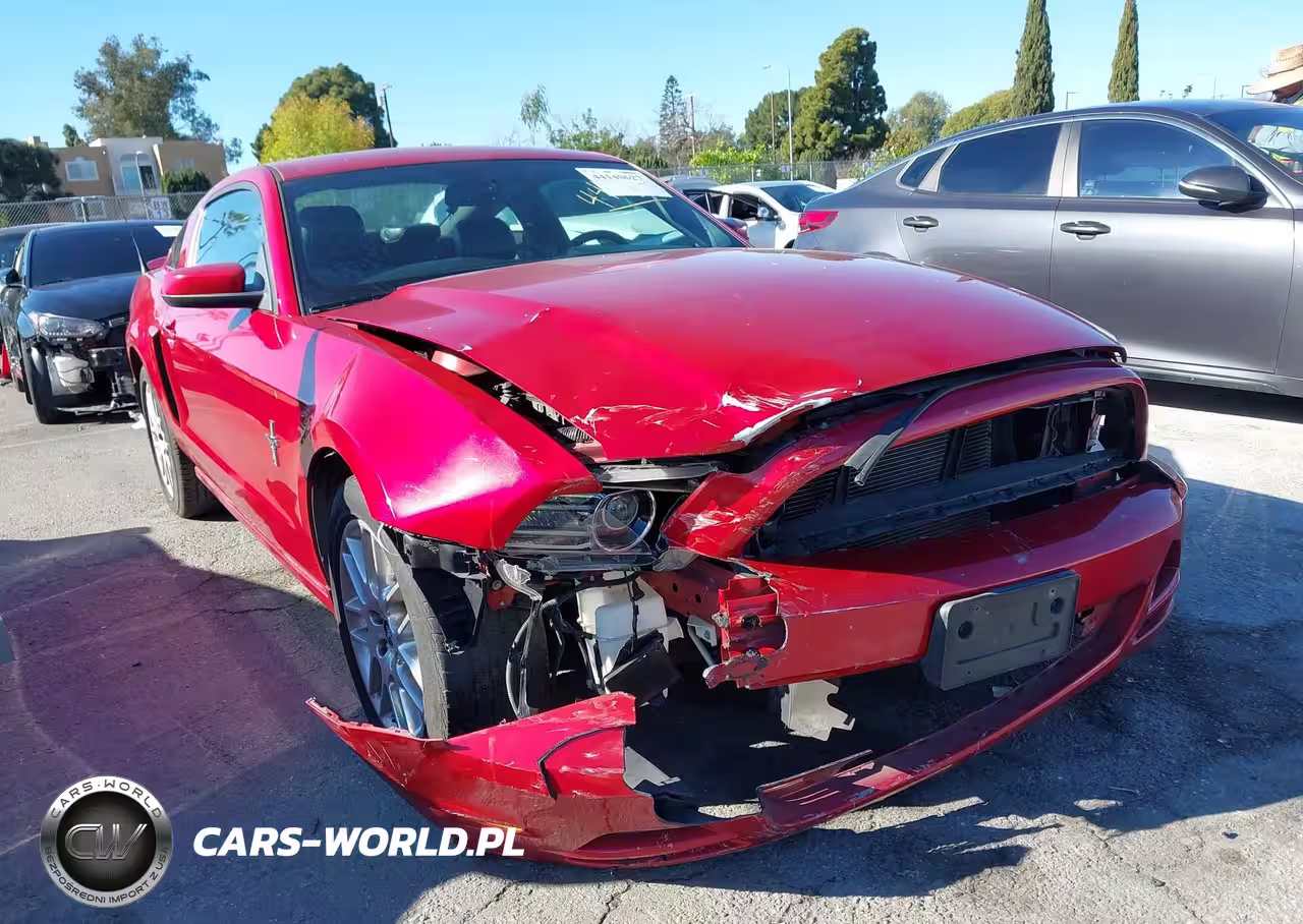 2013 Ford Mustang V6 Premium