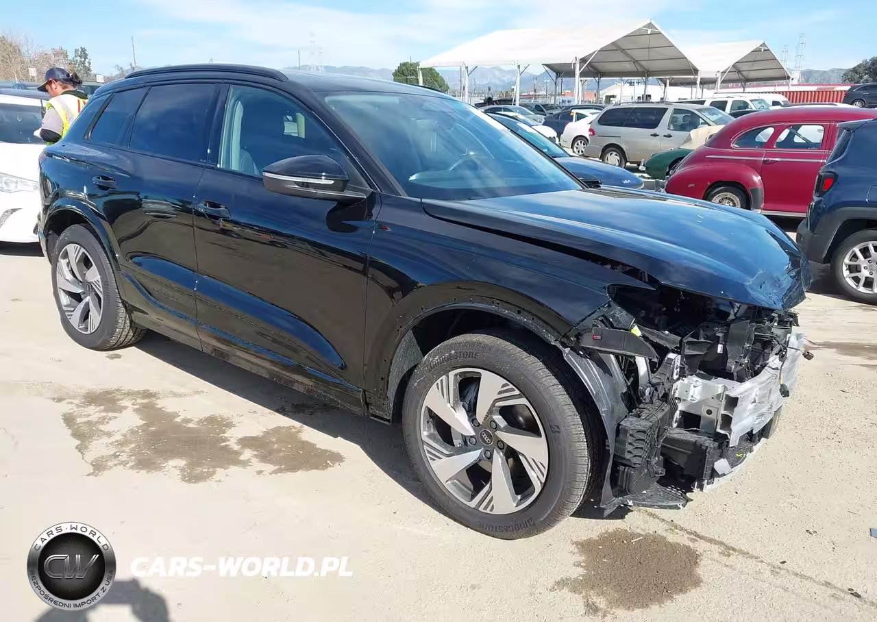 2025 Audi Q6 E-Tron Premium Quattro