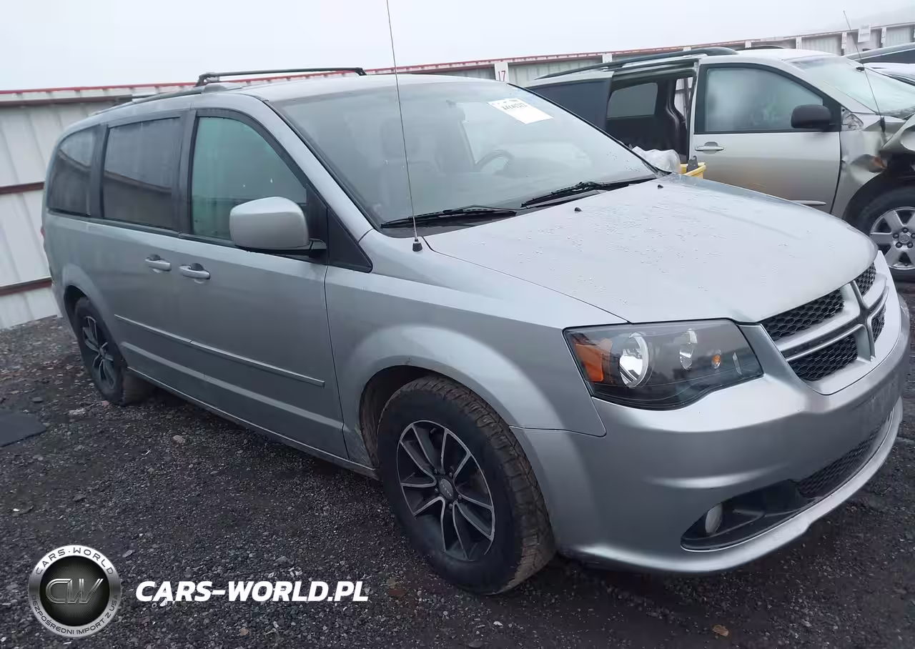 2016 Dodge Grand Caravan R-T