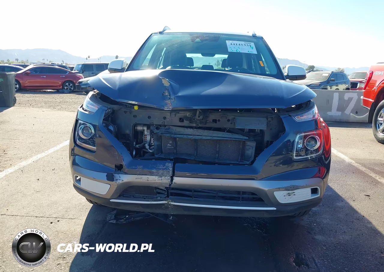 2021 Hyundai Venue Denim VIN:KMHRC8A33MU114137 - 6