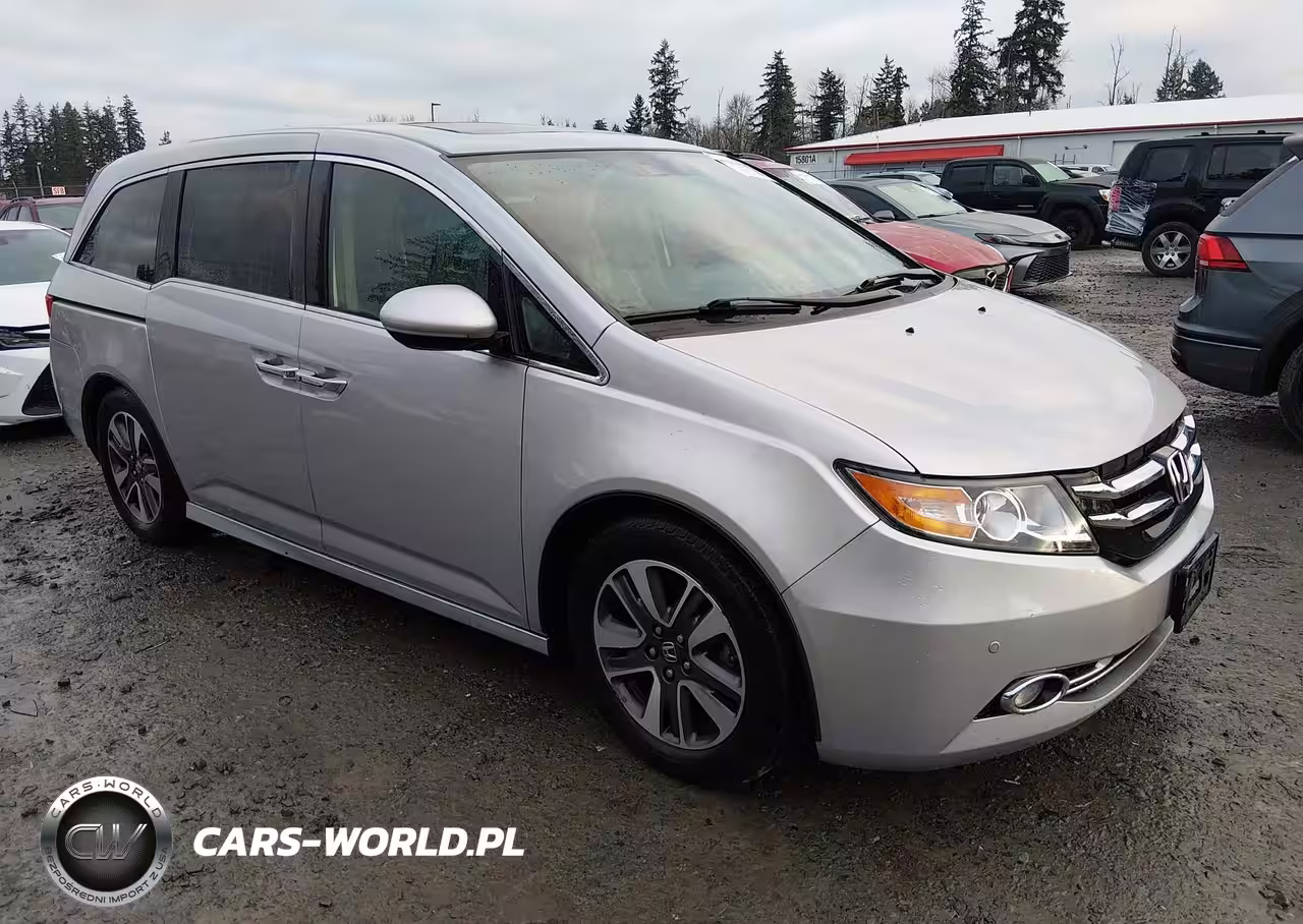 2015 Honda Odyssey Touring-Touring Elite