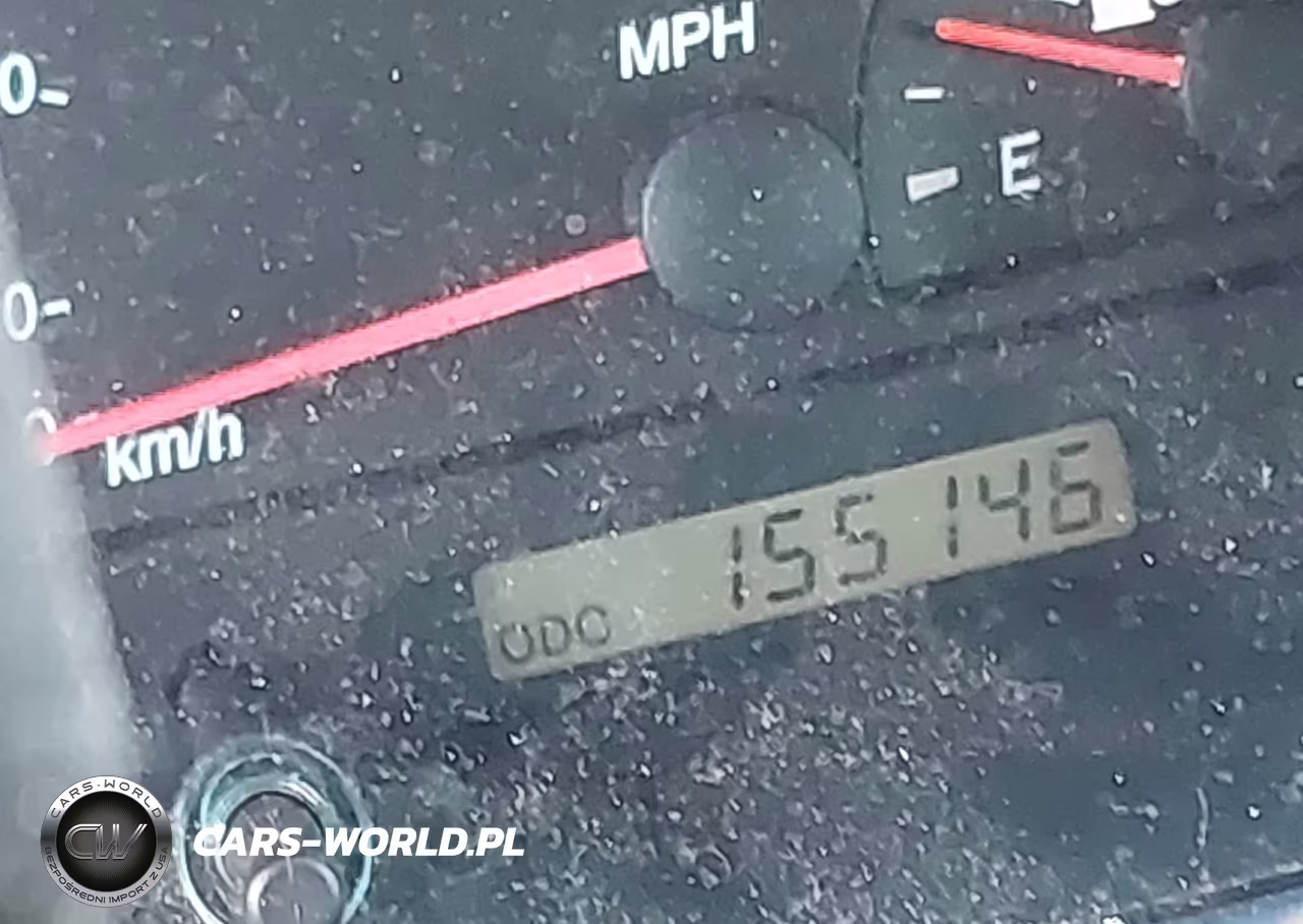 2003 Toyota Camry Le VIN:JTDBE30K030189833 - 14