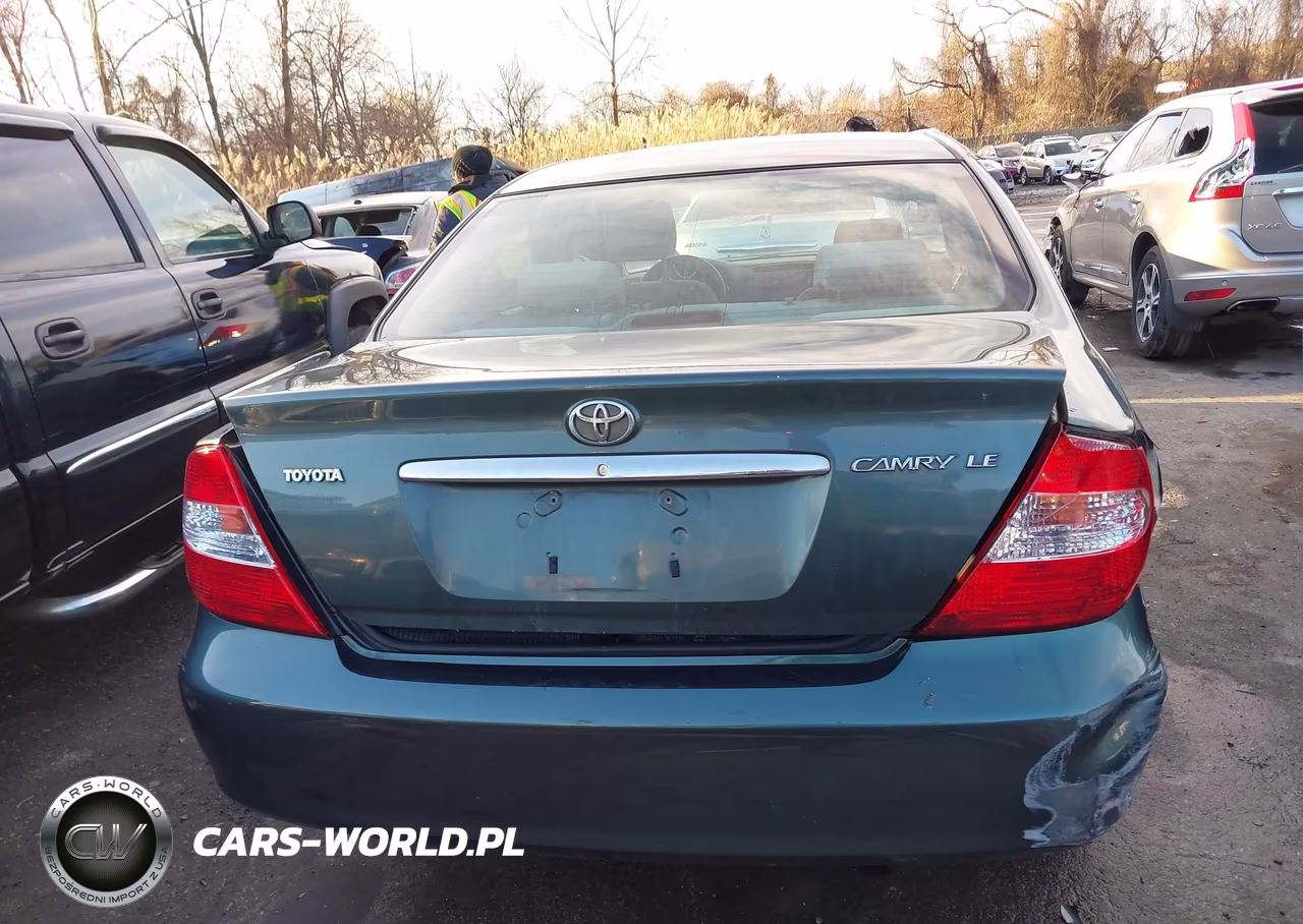 2003 Toyota Camry Le VIN:JTDBE30K030189833 - 15