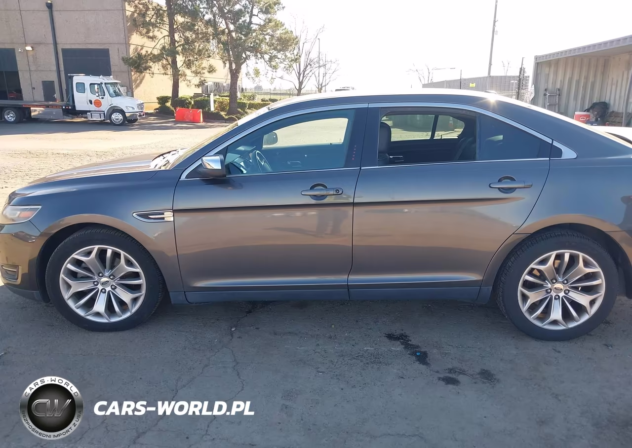 2015 Ford Taurus Limited VIN:1FAHP2F84FG106044 - 14