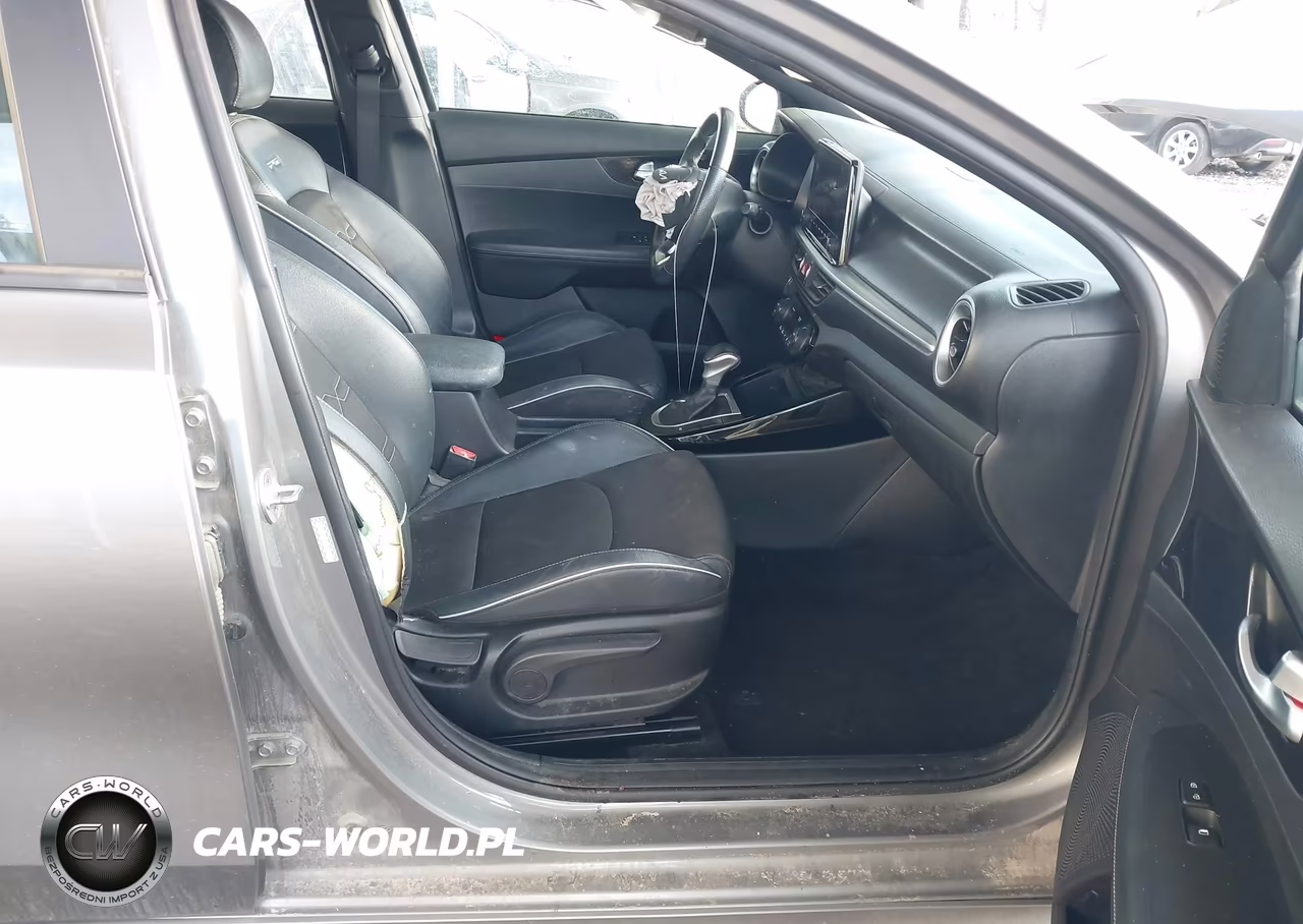 2022 Kia Forte Gt-Line VIN:3KPF54AD9NE447090 - 5