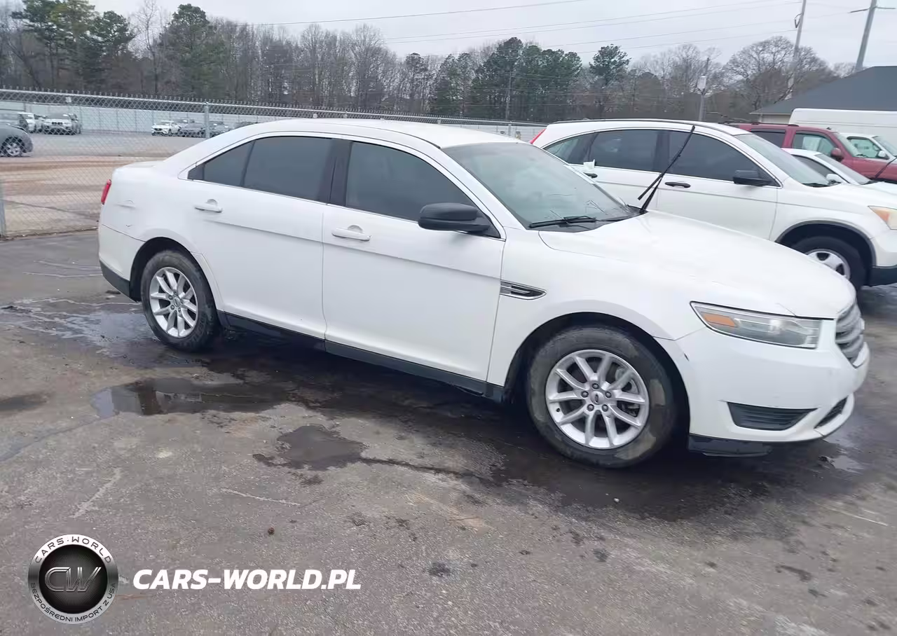 2014 Ford Taurus Se