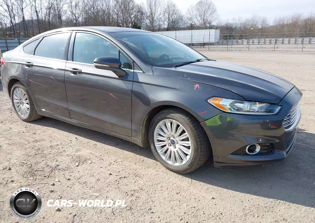 2015 Ford Fusion Hybrid Se