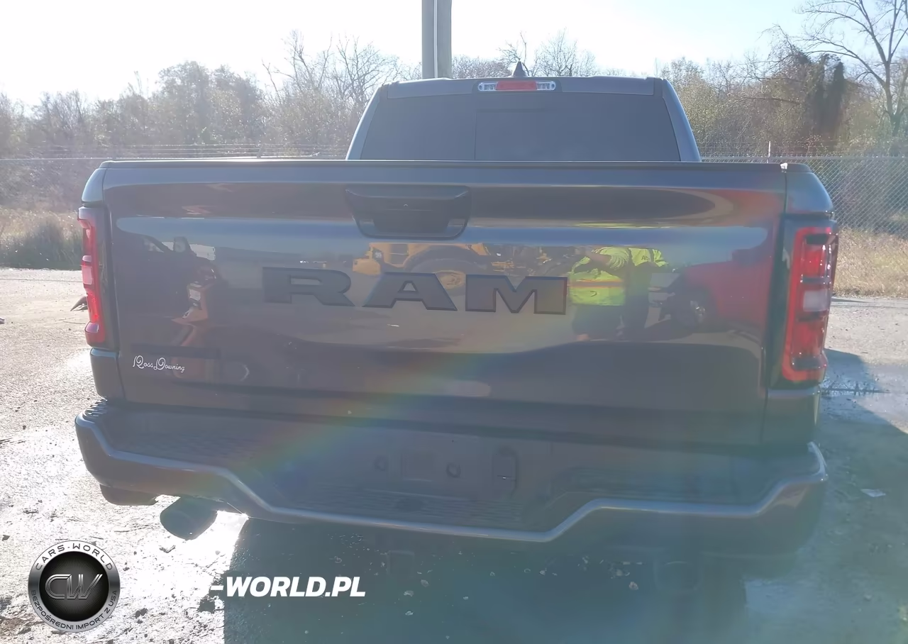 2025 Ram 1500 Big Horn 4X2 5'7 Box VIN:1C6RREFP9SN696613 - 15