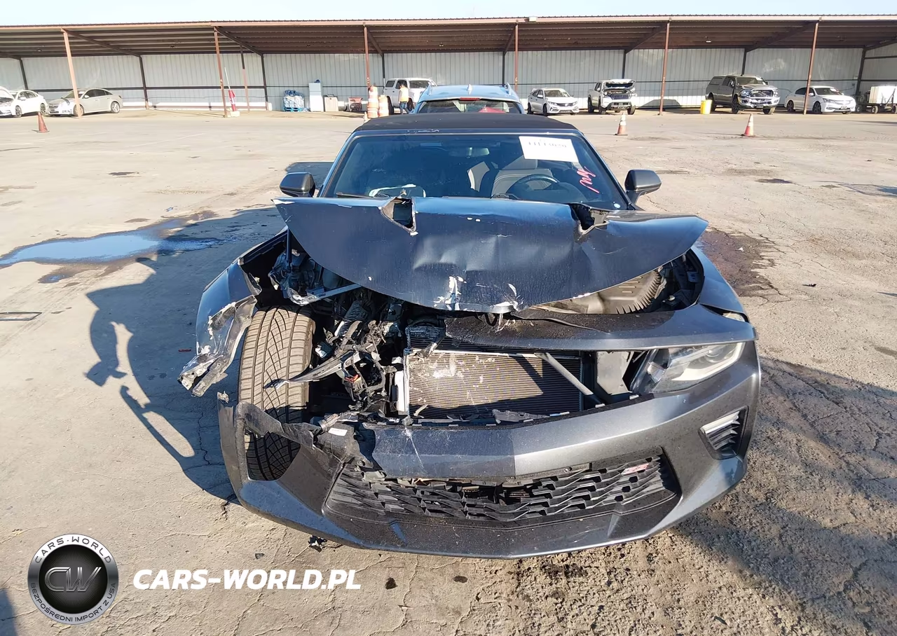 2017 Chevrolet Camaro 1Ss VIN:1G1FF3D72H0205910 - 6