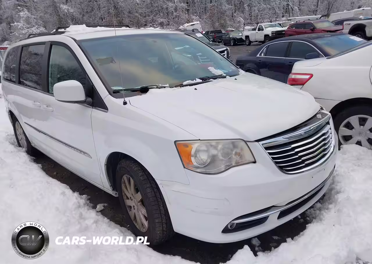 2014 Chrysler Town & Country Touring