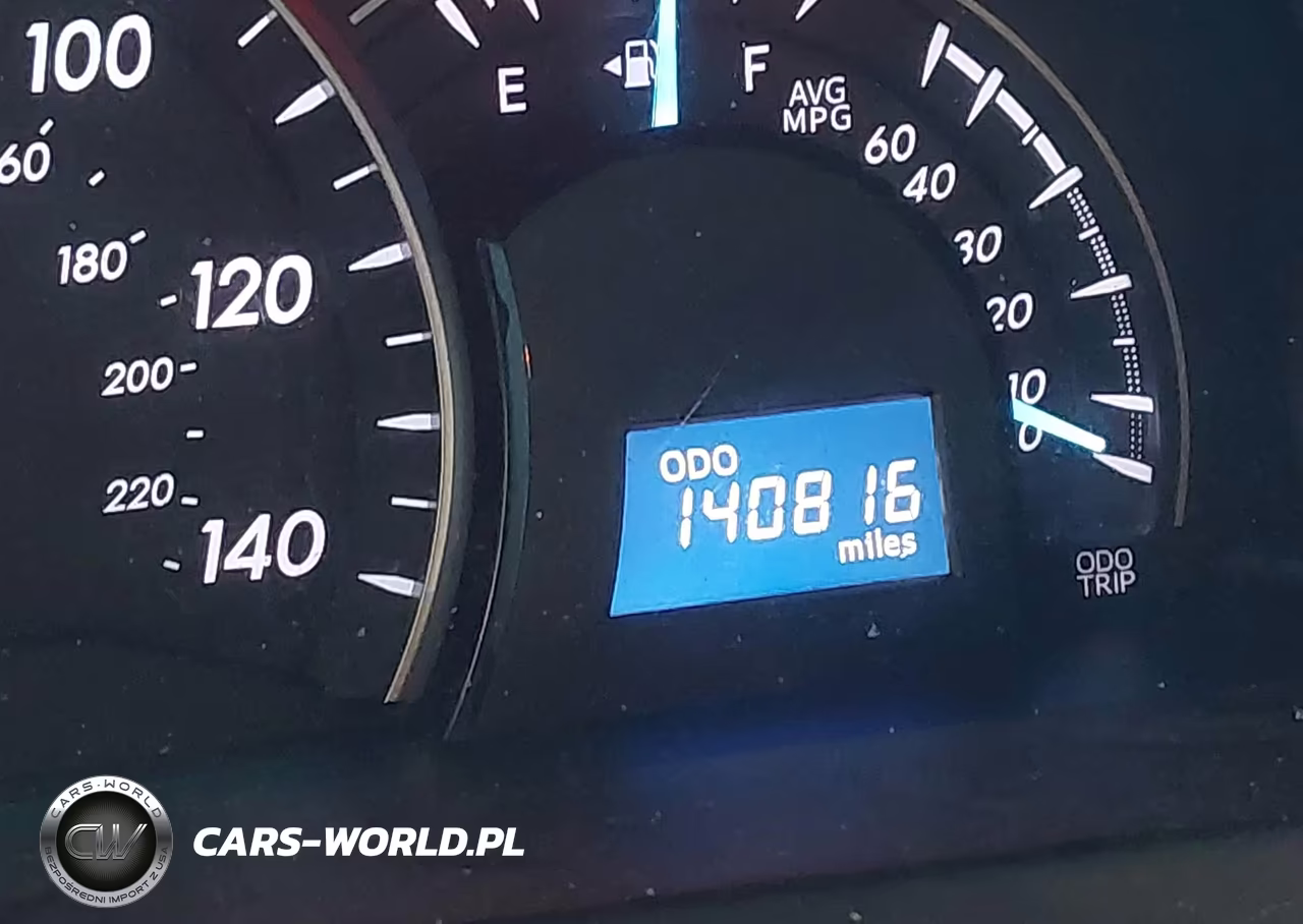 2014 Toyota Camry Le VIN:4T4BF1FK1ER382868 - 15