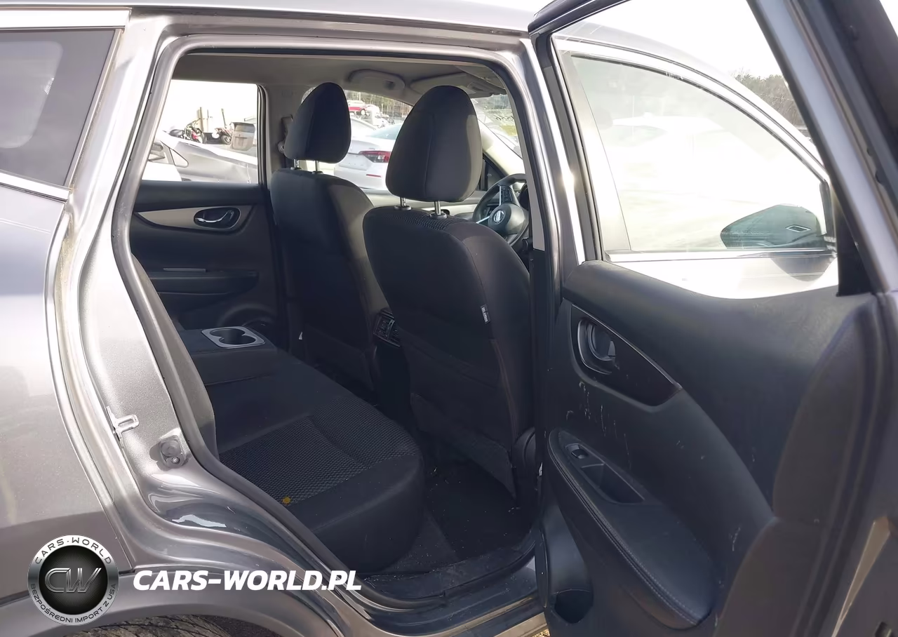 2018 Nissan Rogue Sport S VIN:JN1BJ1CR5JW287777 - 8