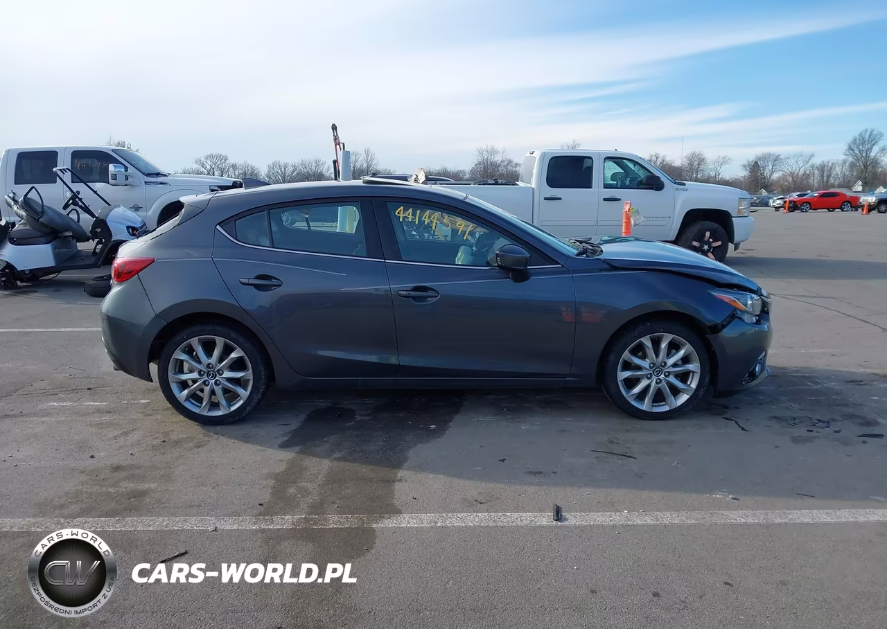 2016 Mazda Mazda3 S Grand Touring VIN:JM1BM1N37G1354396 - 13