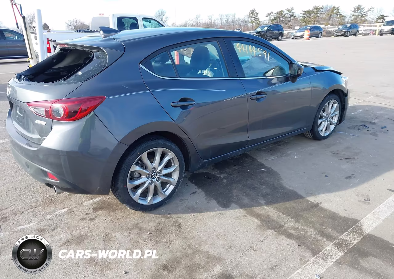 2016 Mazda Mazda3 S Grand Touring VIN:JM1BM1N37G1354396 - 4