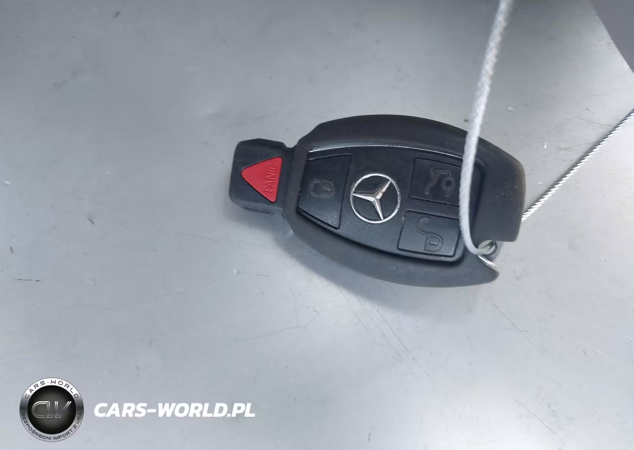 2015 Mercedes-Benz C 300 VIN:55SWF4JB5FU057206 - 11