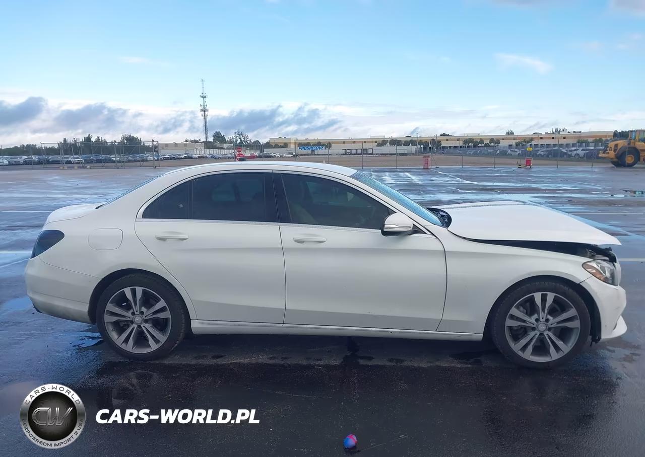 2015 Mercedes-Benz C 300 VIN:55SWF4JB5FU057206 - 13