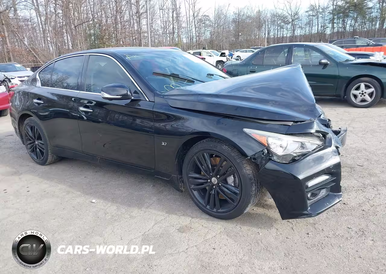 2015 Infiniti Q50 Sport