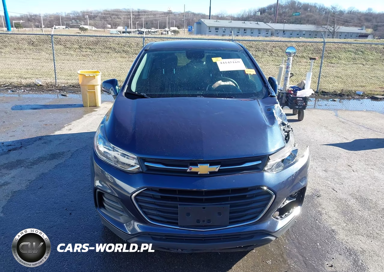 2019 Chevrolet Trax Ls VIN:3GNCJKSB3KL170807 - 12