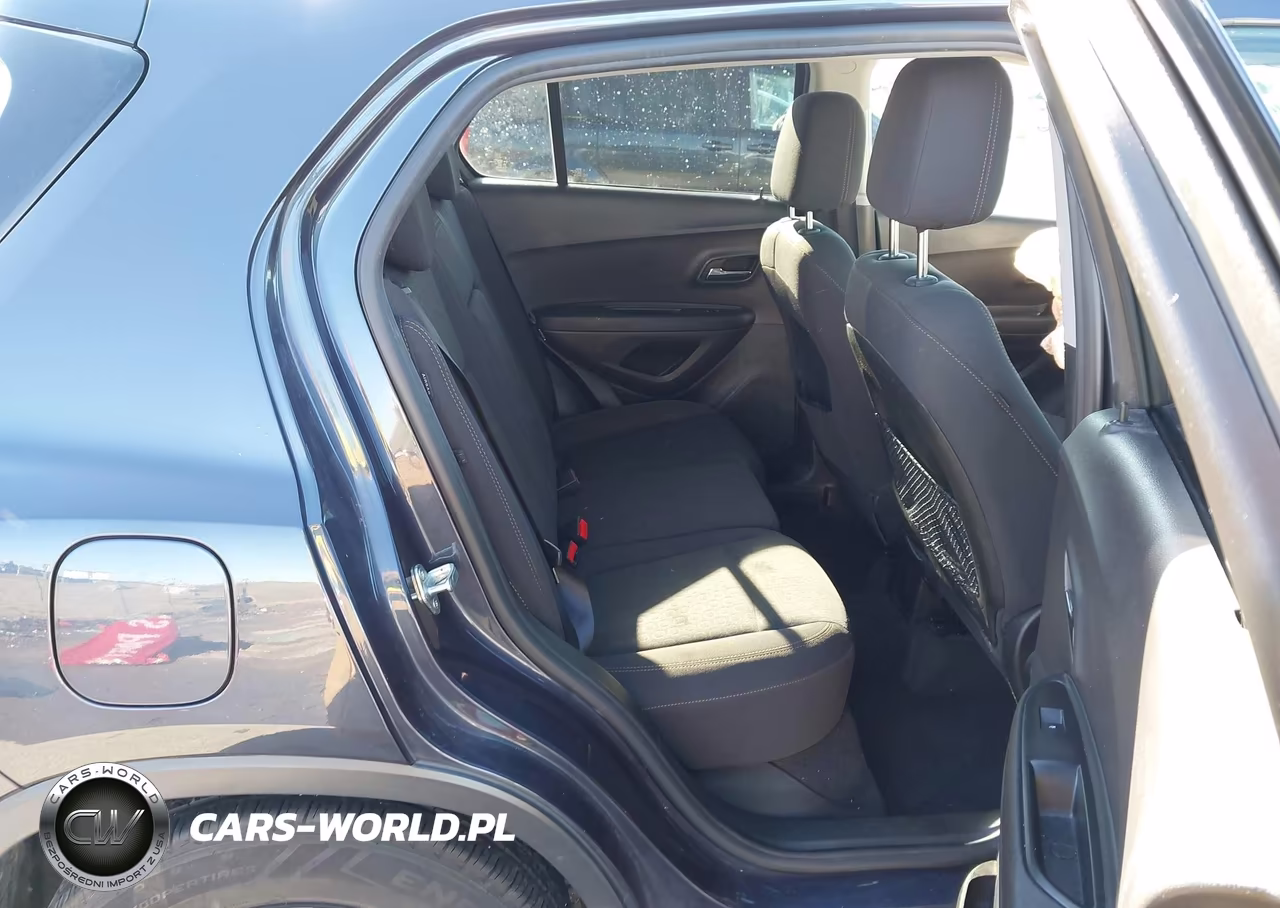 2019 Chevrolet Trax Ls VIN:3GNCJKSB3KL170807 - 8