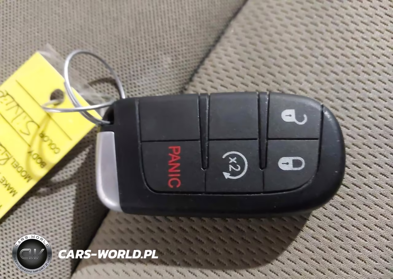2015 Jeep Renegade Latitude VIN:ZACCJBBT0FPB65684 - 11